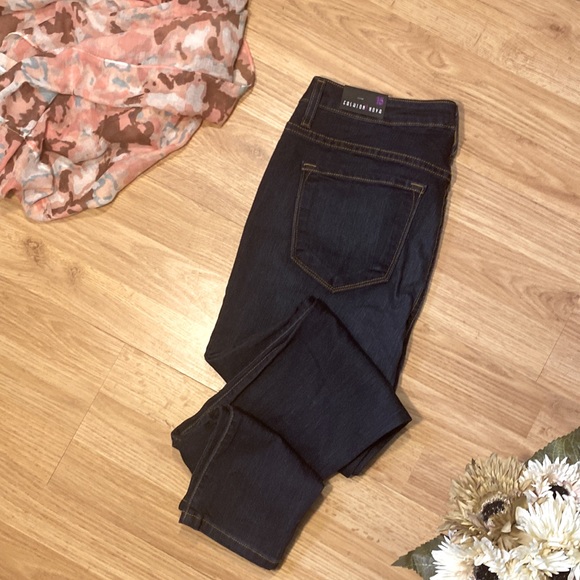 Fashion Nova *New with Tags* Classic Mid Rise Skinny Jeans, Dark Denim, Size 15 - Picture 3 of 4